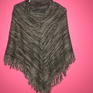 Cute grey sweater (no sleeves)